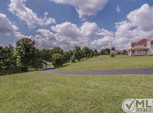 659 Southerland Rd, Dickson, TN 37055