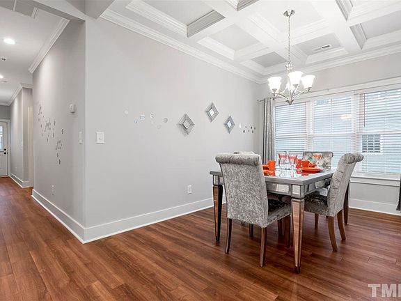 4th image of 2124 B Remington Ct