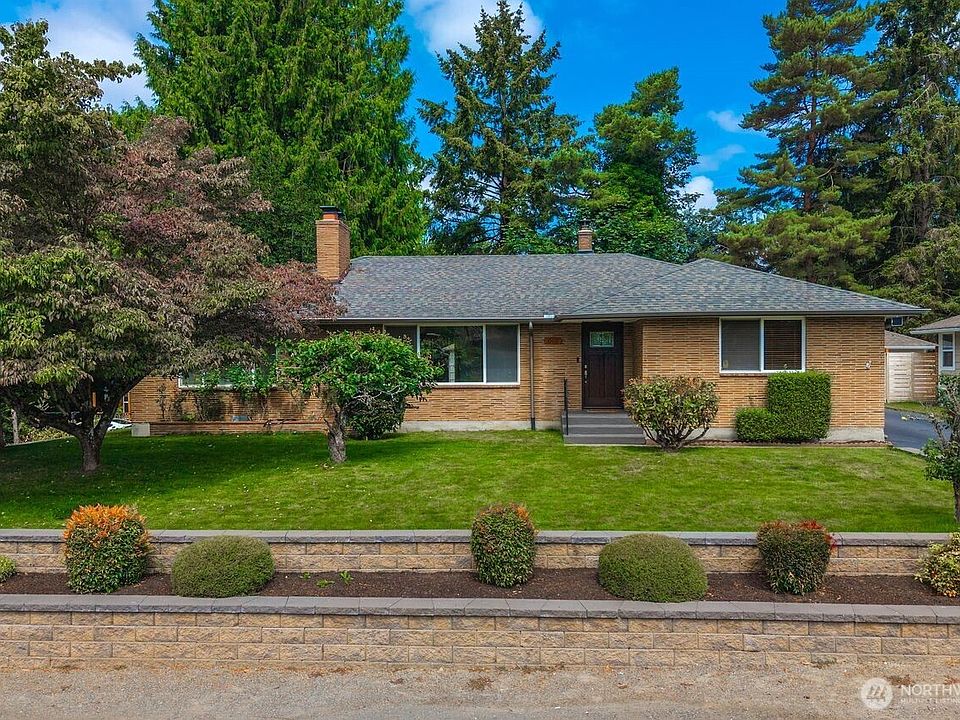1st image of 10419 16th Street E