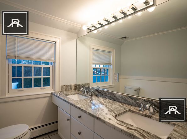 42 Puddingstone Ln