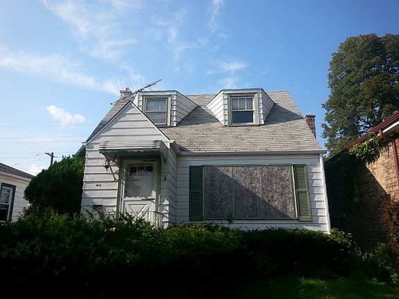 2nd image of 29 W 140th Ct