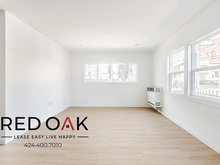 3152 James M Wood Blvd #3160 — Photo 1