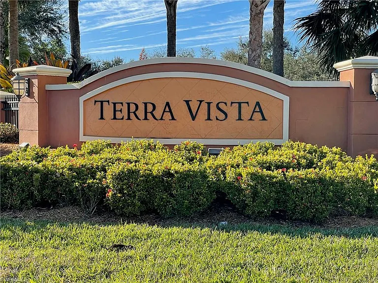 3702 Pino Vista Way #3 — Photo 2