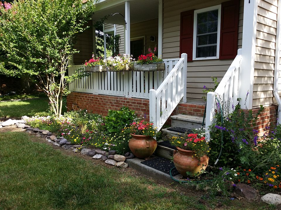 1st image of 301 Chowning Pl Unit 301