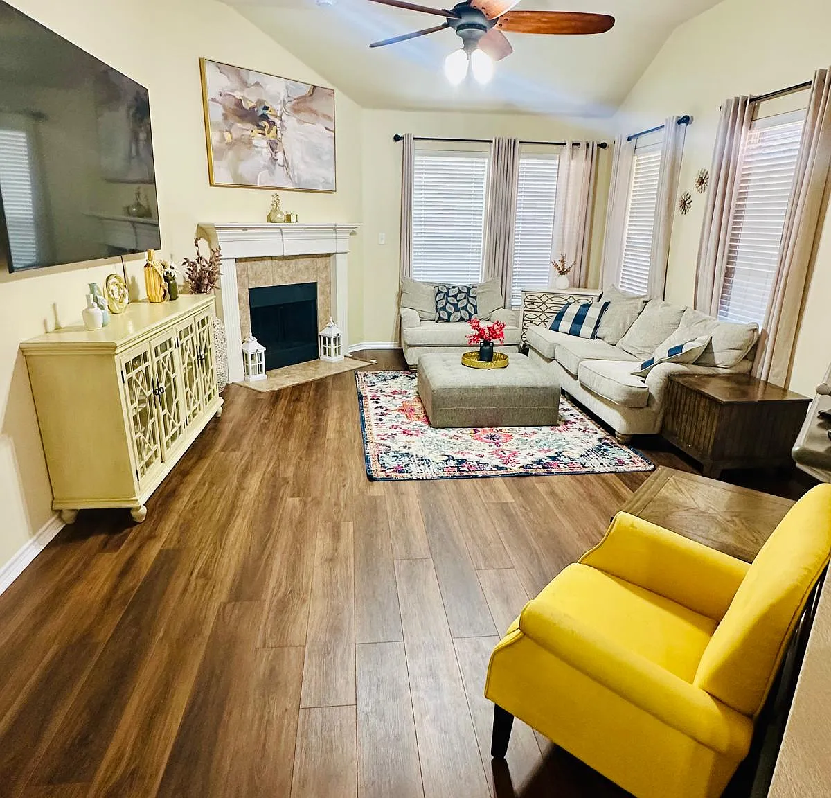 3 bed, 2042 sqft, $2,400 — Photo 4