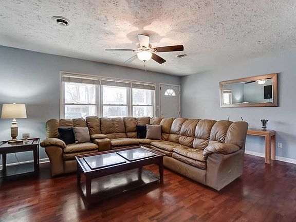 5th image of 117 Linabary Ave