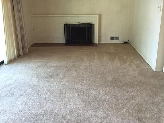 2nd image of 3201 California St NE