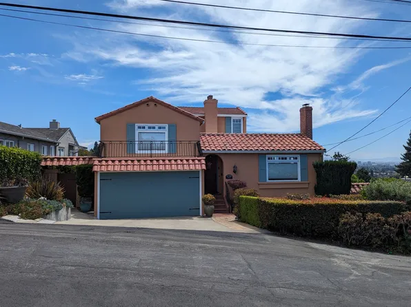 34 Stratford Rd, Kensington, CA 94707