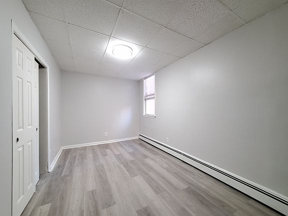 3rd image of 64 Newkirk St #2E
