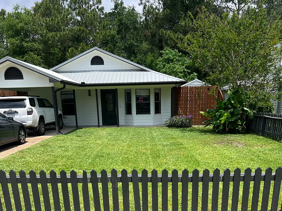 424 Palmetto Ct
