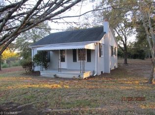 1669 Community Rd, Lexington, NC 27295