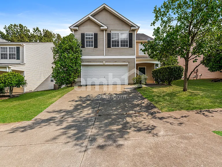 4108 Hampstead Village Dr — Photo 1