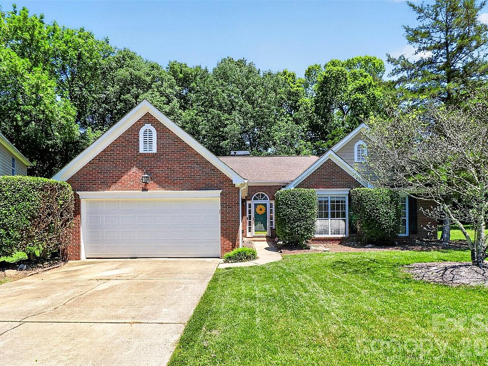 1st image of 11542 Laurel View Dr