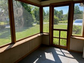 590 Mill Rd, Rhinebeck, NY