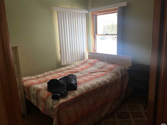4th image of 216 Cornwell Ave