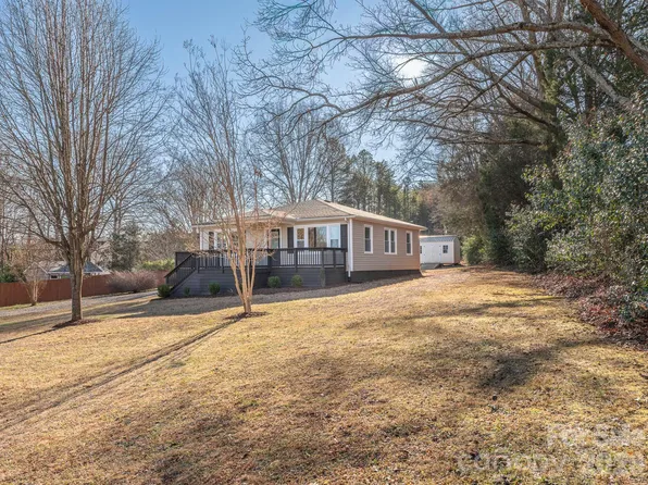 3317 Eva Dr NW, Concord, NC 28027