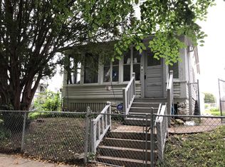 2464 W Lloyd STREET, Milwaukee, WI 53205