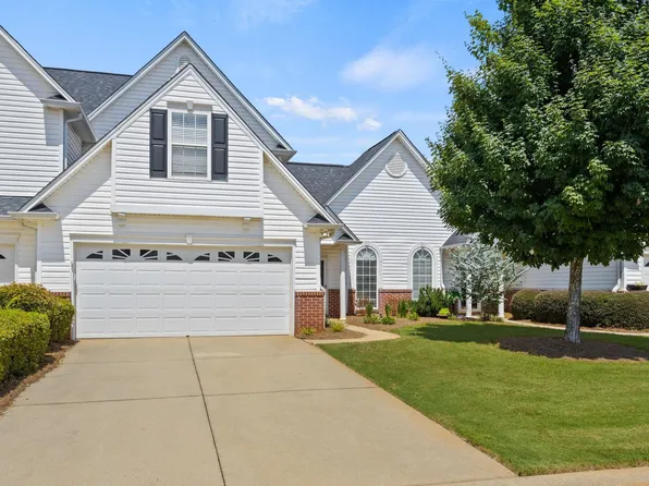29 Cedar Rock Dr, Greer, SC 29650