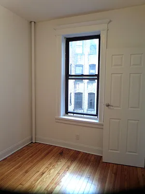 Rented by Vassiliou Group | media 58