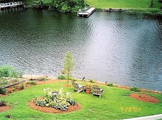 316 Broad River Dr, Santee, SC 29142