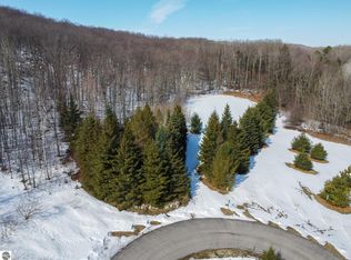 2171 N Belanger Creek Dr #7, Suttons Bay, MI