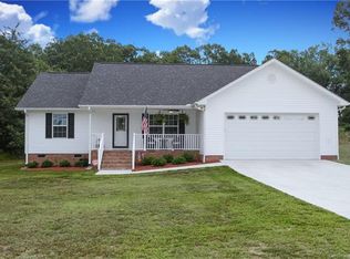 204 N Enochville Ave #10, Kannapolis, NC 28081
