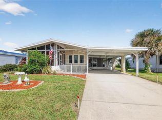 3324 Myakka River Rd, Tavares, FL 32778