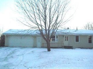 610 Vireo Ln, Maple Lake, MN 55358