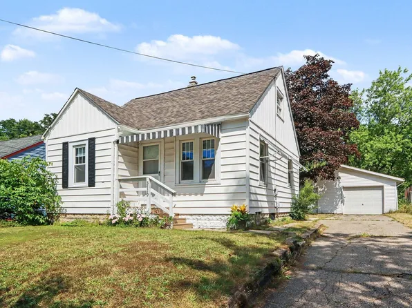 3719 Ash St, Kalamazoo, MI 49001