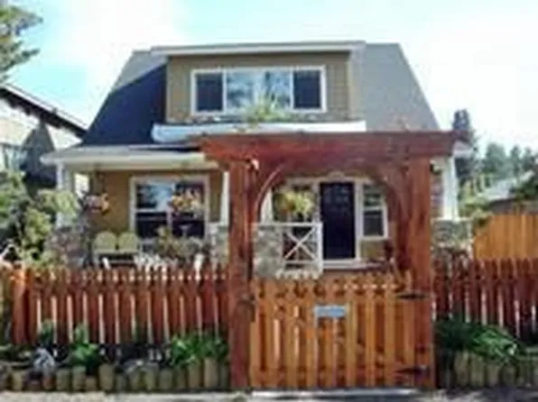 137 W Jefferson Ave, Sisters, OR 97759