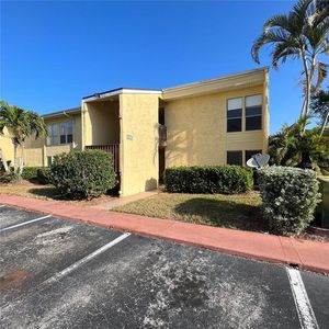 3419 Clark Rd APT 120, Sarasota, FL, 34231