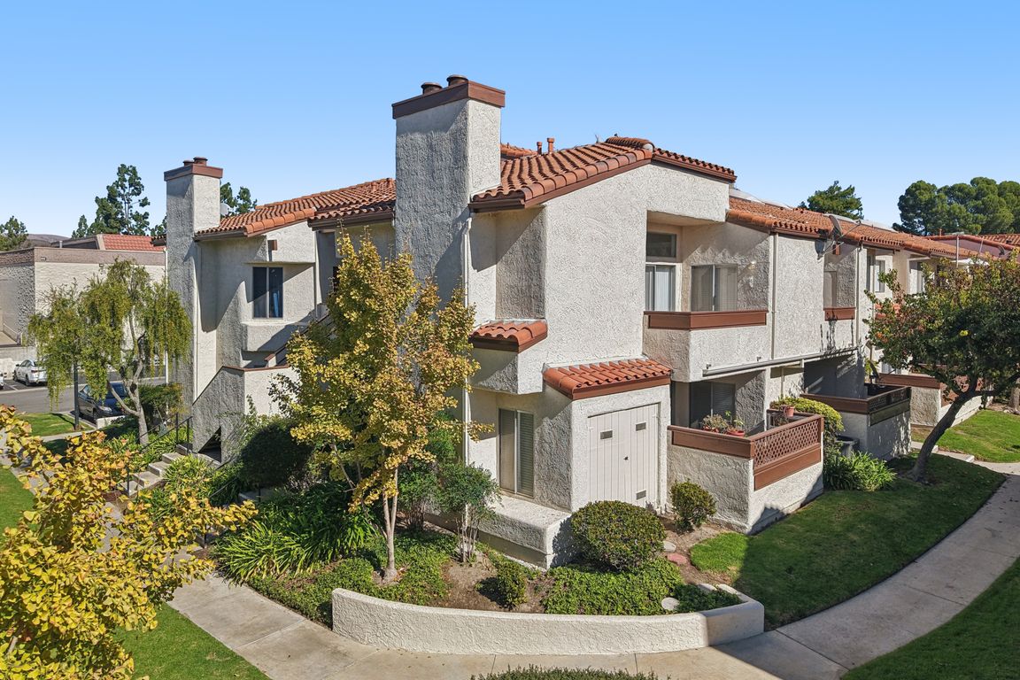 next background image