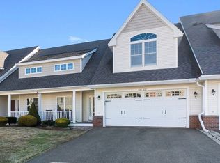 100 Kirkbride Dr UNIT 227, Danvers, MA 01923