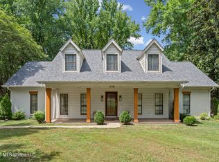 2140 Macintosh Dr, Horn Lake, MS 38637