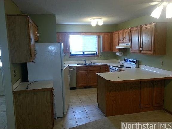 3rd image of 9905 55th Avenue N