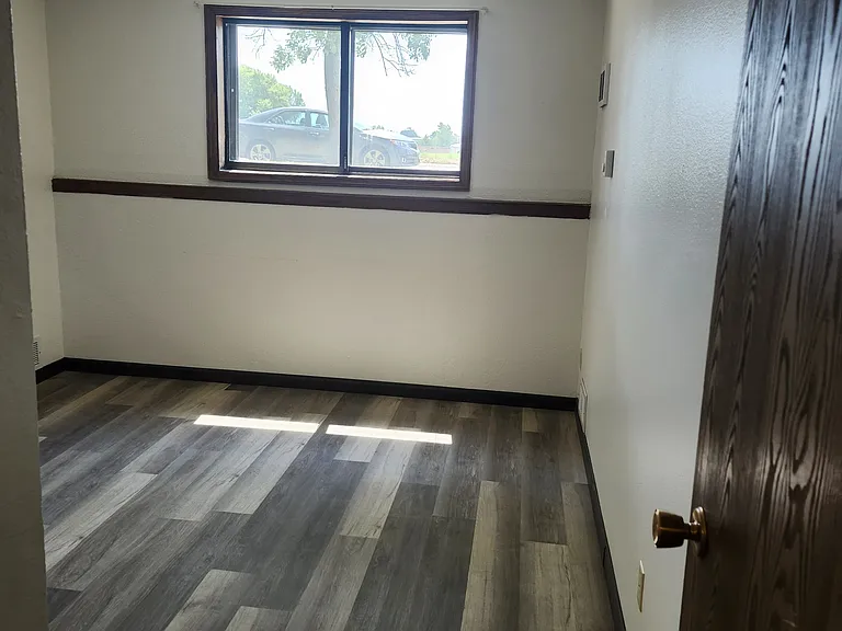 515 22nd Ave W #108 — Photo 6