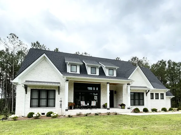346 Cedar Ridge Ln, Smithville, TN 37166