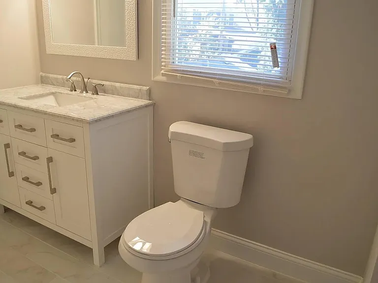 2111 Rochester Rd — Photo 14