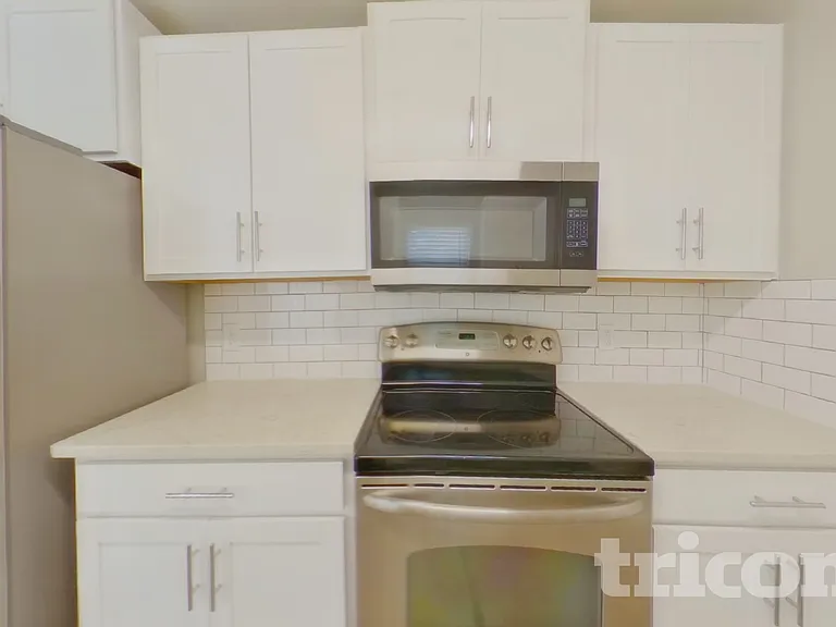 9022 Jaldena Dr — Photo 7
