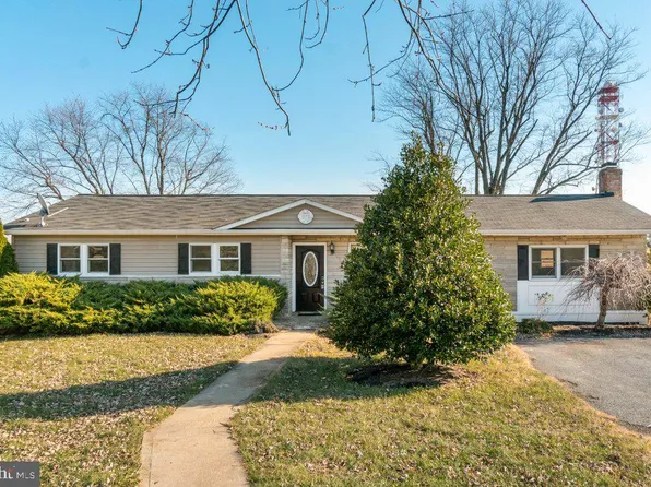 711 Ridge Rd, Mount Airy, MD 21771