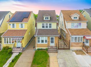 8910 218th Pl, Queens Village, NY 11427