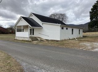 9671 Old State Hwy, Pikeville, TN 37367