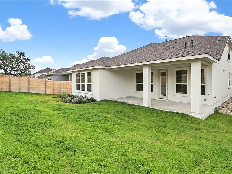 1821 Donetto Dr — Photo 31