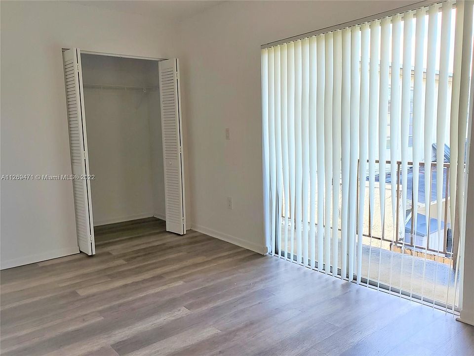 1st image of 311 SW 110th Ave APT H3