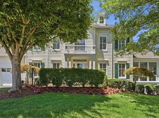 13614 Weinstein Ct, Centreville, VA 20120
