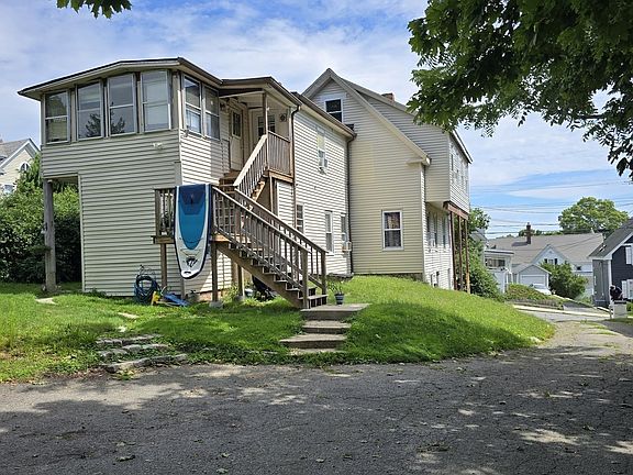 2nd image of 43 Mayflower St