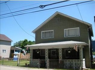 214 Lafferty St, Jeannette, PA 15644