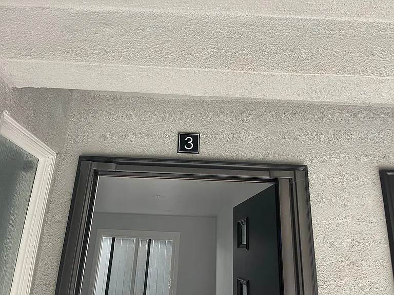 500 N Clementine St — Photo 19