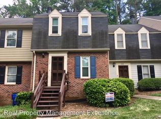 5520 Hamstead Xing, Raleigh, NC 27612