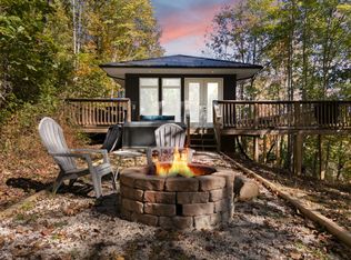 458 Opossum Hollow Rd, Wellington, KY 40387